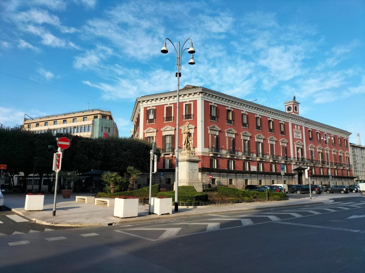 Antica Dimora Lombardi 2 Apartment Бари Екстериор снимка